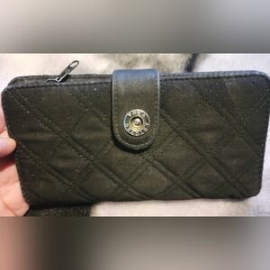 Vera Bradley Black Quilted Fabric Wallet Snap Closure Signature Logo